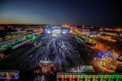 Escenario principal en la &uacute;ltima jornada del festival Sonorama 2016.