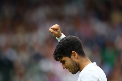 Alcaraz celebra un punto contra Paul, el martes.