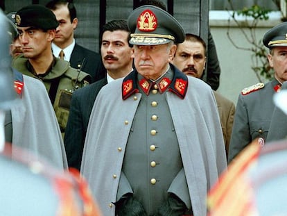 O general Augusto Pinochet, em uma foto de 1997.