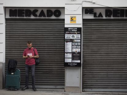 Un local cerrado en la Gran Vía madrileña, el pasado 24 de septiembre.