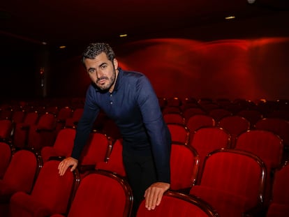 Emiliano Suárez, director de la obra 'La Bohème' en el Teatro Marquina de Madrid.