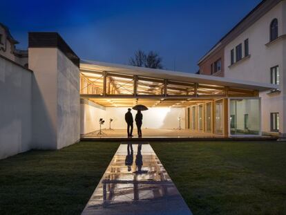 El pabell&oacute;n creado por Shigeru Ban en el Instituto Empresa de Madrid.