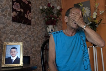 Pedro Castillo, the grandfather who cared for the missing boy (in the photo).