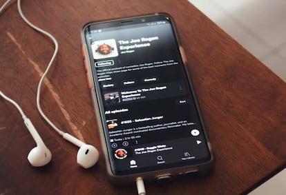 Teléfono con Spotify