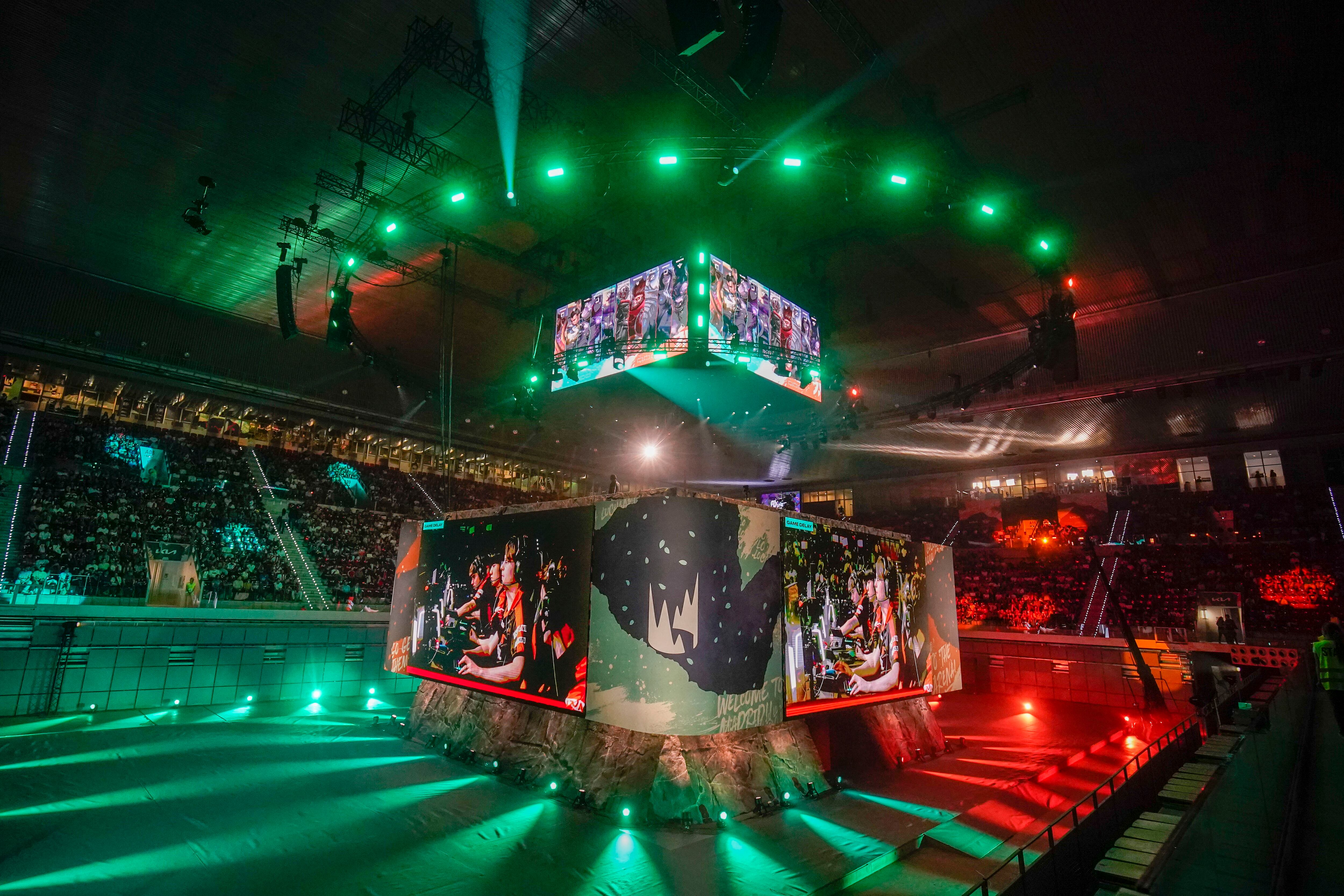 La competición 'League of Legends' en la caja Mágica (Madrid), este viernes.