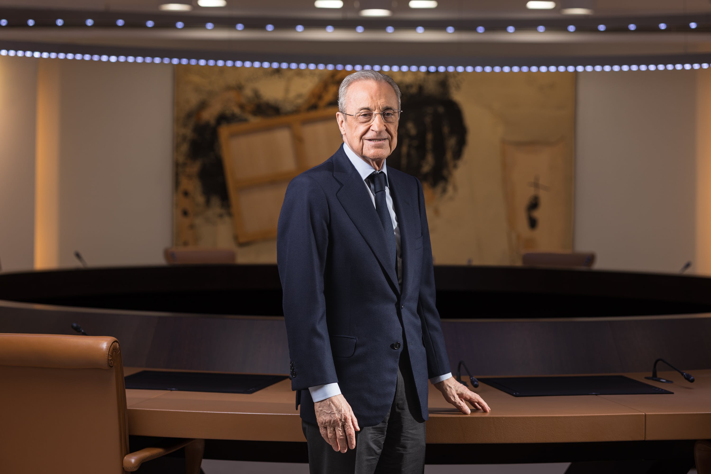 Florentino Pérez, en la sala de juntas de ACS. 
