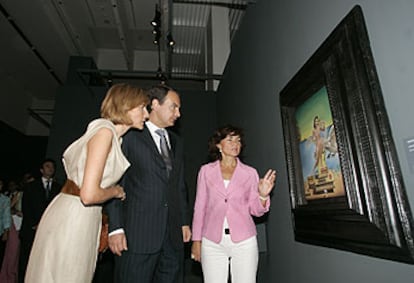 José Luis Rodríguez Zapatero y Sonsoles Espinosa, con la ministra de Cultura, Carmen Calvo, en el Museo Nacional Reina Sofía.