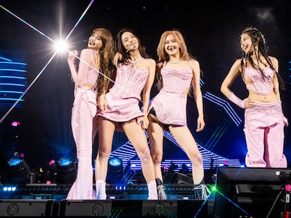 El cuarteto coreano de K-pop Blackpink durante su actuación en el festival de Coachella, el 22 de abril de 2023 en Indio (California).