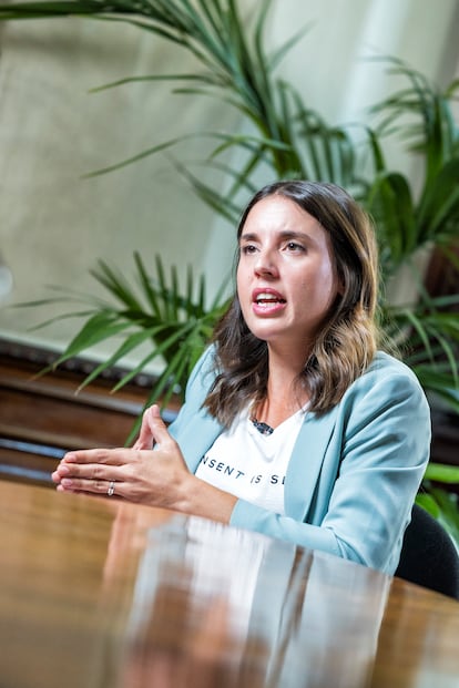 Irene Montero, en un momento de la entrevista. 