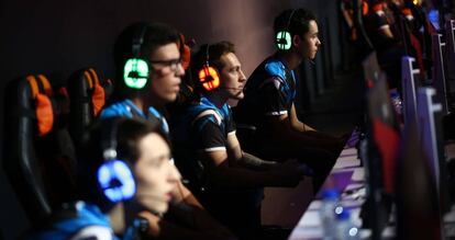 Jugadores en una competición de eSports