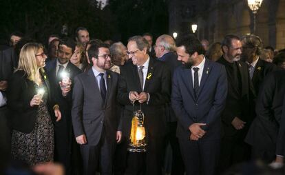 Torra en uno de los actos previos a la Diada junto a Torrent y Aragones.