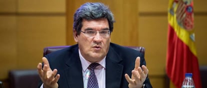 El Ministro de Inclusión, Seguridad Social y Migraciones, José Luis Escrivá, en el Senado