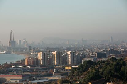 Contaminaci&oacute; a Barcelona.