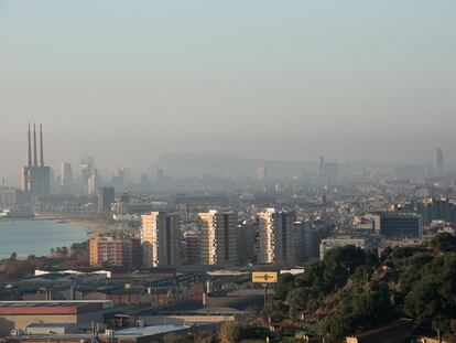 Contaminaci&oacute; a Barcelona.