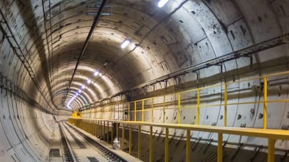 Túnel del Metro de Madrid. Algunos problemas en la construcción de la línea 7 han dejado en evidencia que no basta con construir la infraestructura; hay que hacerlo bien y mantenerla para durar. 