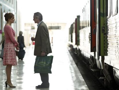 Jeremy Irons llega a la capital portuguesa en busca de iluminaci&oacute;n en &#039;Tren de noche a Lisboa&#039;