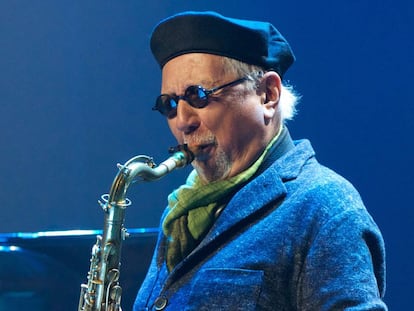 El m&uacute;sico Charles Lloyd en una de sus actuaciones. 