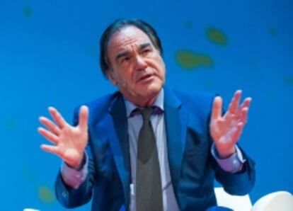 El cineasta Oliver Stone, durante su intervención.