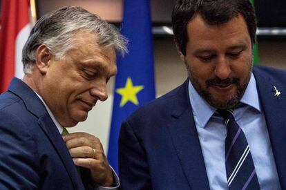 El primer ministro de Hungría, Viktor Orbán, junto al ministro de Interior, italiano, Matteo Salvini.