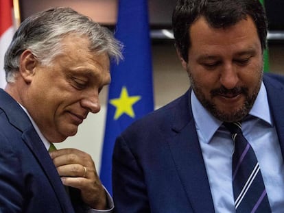 El primer ministro de Hungría, Viktor Orbán, junto al ministro de Interior, italiano, Matteo Salvini. 