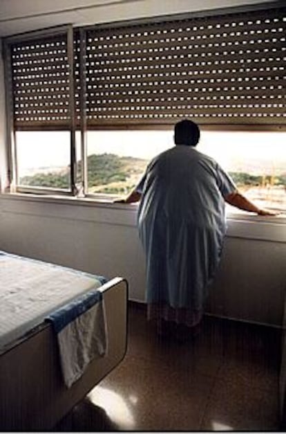 Una paciente ingresada en un hospital de Barcelona por obesidad.