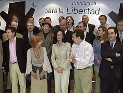 Rosa Díez, Edurne Uriarte y Nicolás Redondo Terreros, en la presentación de la Fundación para la Libertad.