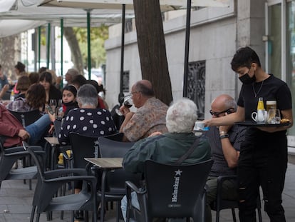 Una terraza en Madrid el 23 de septiembre de 2021.