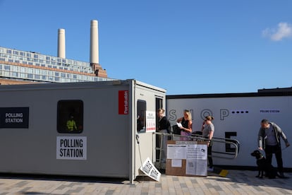 A polling station near Battersea Power Station in London on Thursday. 