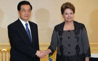 Hu Jintao y Dilma Rousseff durante un encuentro bilateral.