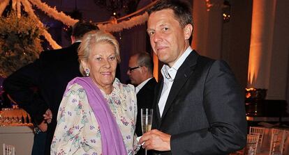 La princesa Josephine Loewenstein y Edward White en Londres en el año 2010.