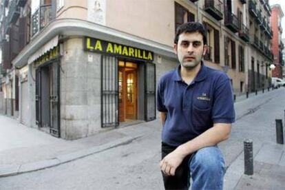 César González, hijo de la propietaria del bar donde se realizó el simulacro de atentado.