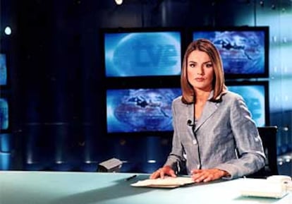 Letizia Ortiz, en el informativo de TVE que presentaba.