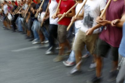 Protesta de estudiantes contra los planes de austeridad en Atenas el pasado 30 de septiembre.