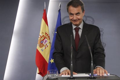 El Presidente Rodríguez Zapatero anuncia la liberación de los cooperantes.