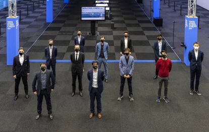 Los participantes (excepto Carlsen y Donchenko) en la sala del torneo