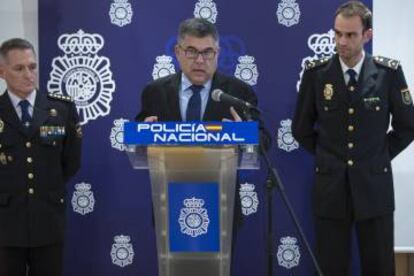 El comisario Ignacio del Olmo, el delegado Juan Carlos Fulgencio y el subinspector Javier Pallardó.