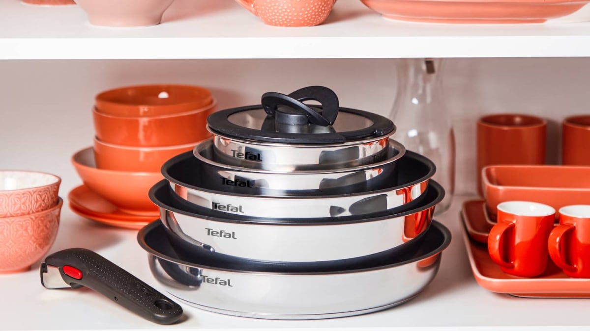 Lot of 13 Ingenio Emotion kitchen pieces with removable handle, by Tefal.