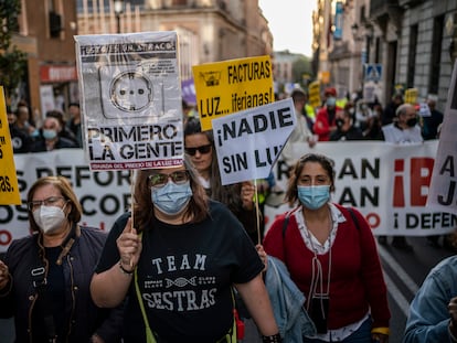 Manifestación contra la subida del precio de la luz y el gas, este jueves en Madrid.