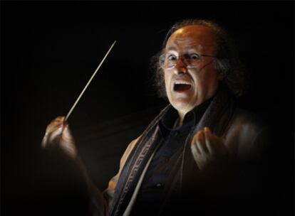 El director Eliahu Inbal, en el Teatro Real.