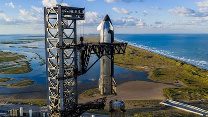 Preparación del lanzamiento de Starship de la compañía SpaceX