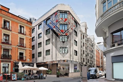 Fachada del Hotel Mayorazgo en Madrid
