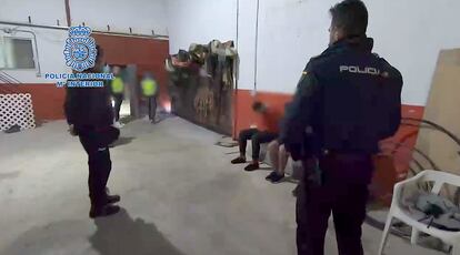 La policía ha detenido aun total de 30 personas.