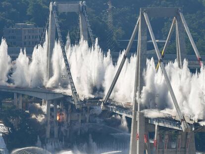 La demolición del puente Morandi de Génova, en imágenes