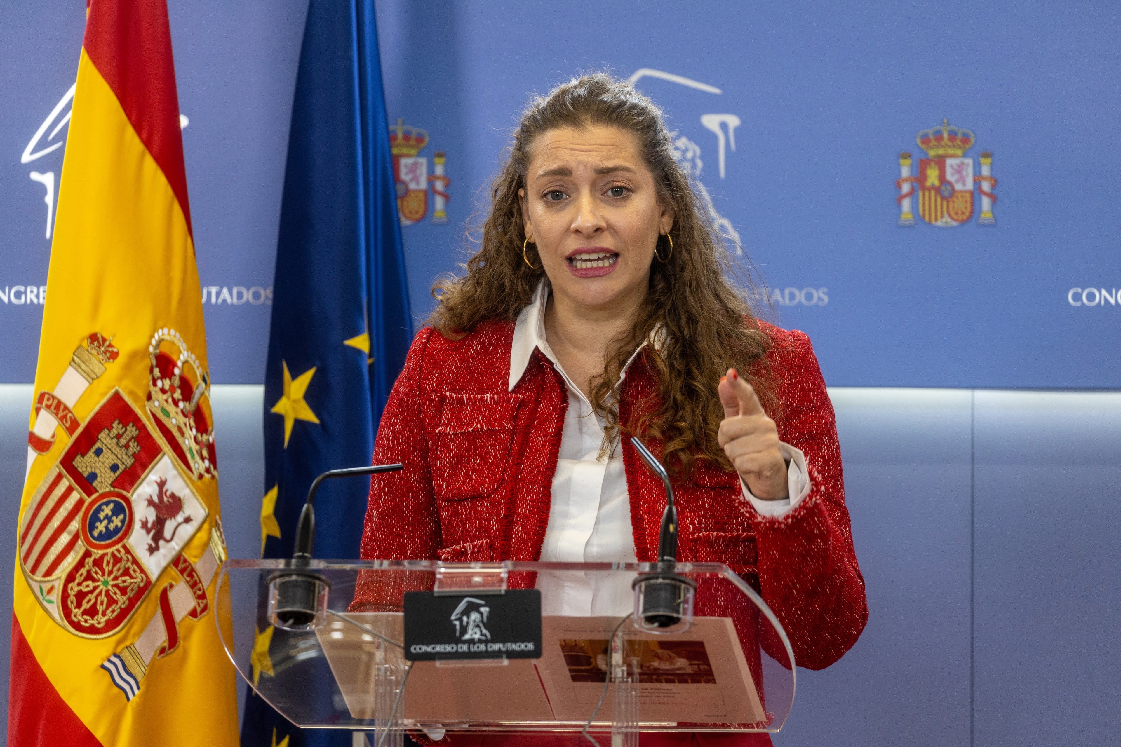 El PP de Madrid fuerza a Feijóo a reabrir el debate del aborto que evitó en su congreso 