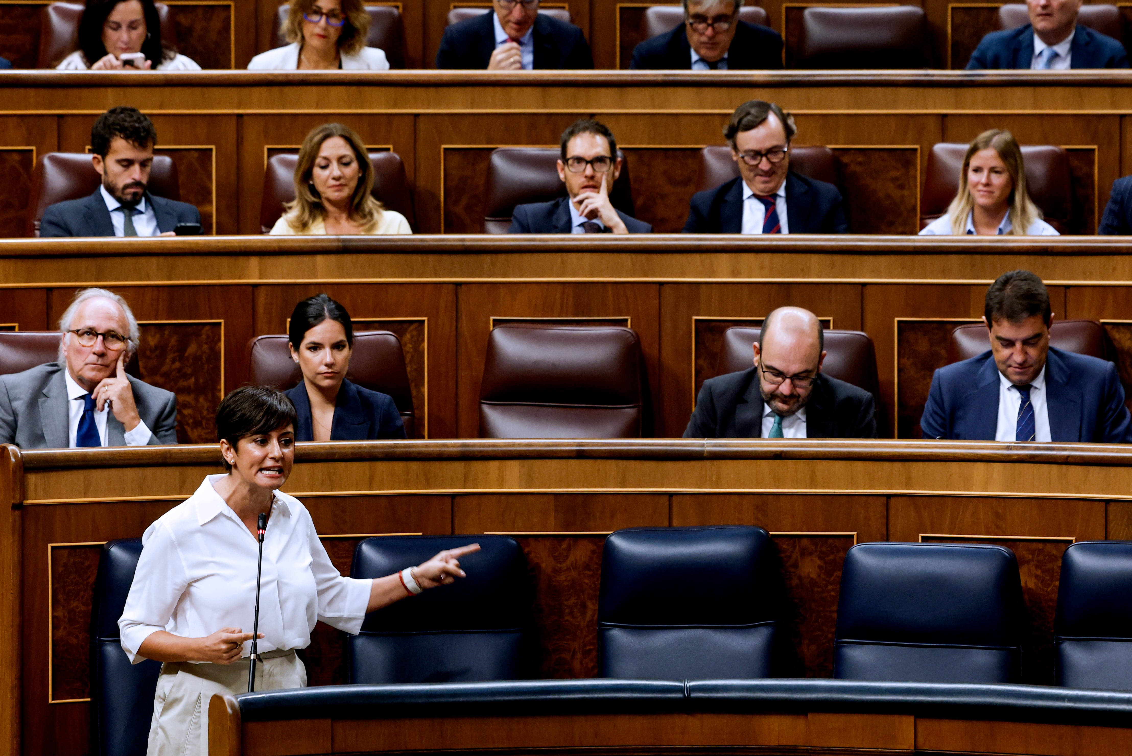 Cruce de reproches por el desahucio de Maricarmen: el Gobierno apunta al PP y sus socios al PSOE
