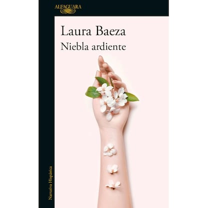 La portada del libro 'Niebla Ardiente' publicado por Alfaguara.