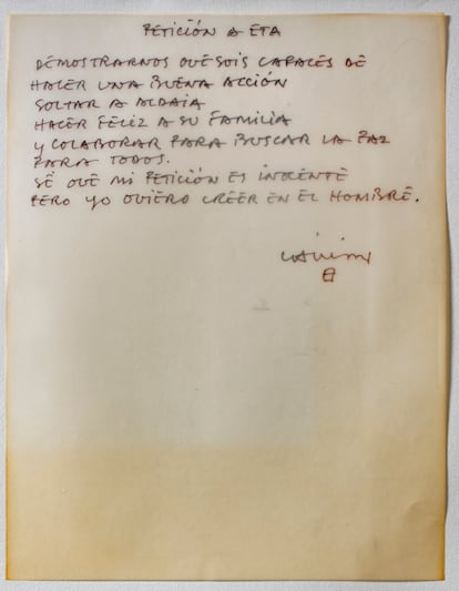 Chillida se dirige a ETA en 1996 pidiendo la liberación del empresario José María Aldaya, secuestrado por la banda criminal: “Demostrad que sois capaces de una buena acción. Liberad a Aldaia”.