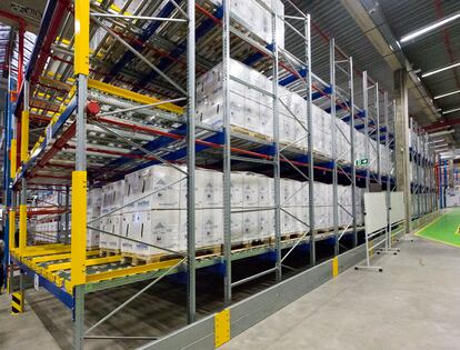 Almacén de la fábrica de Pzifer en Puurs (Bélgica).