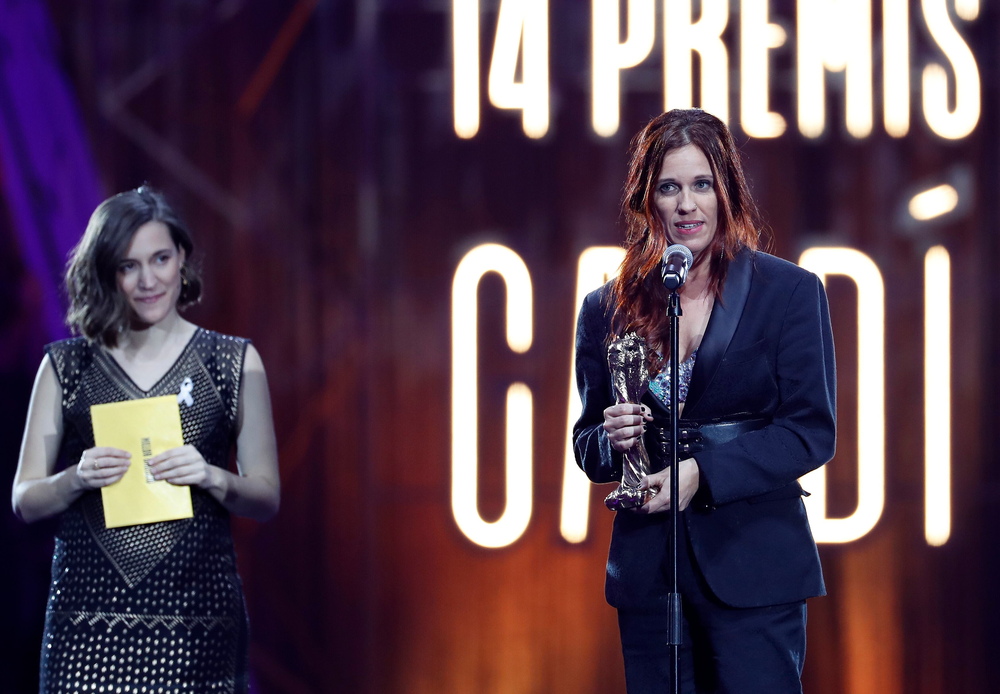 BARCELONA, 06/03/2022.- La directora Neus Ballús ha sido galardonada con el Premio Gaudí a la mejor dirección por la película 