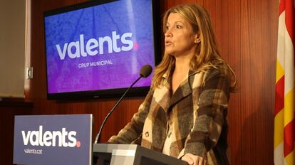 La líder de Valents, Eva Parera, en rueda de prensa en el Ayuntamiento de Barcelona.